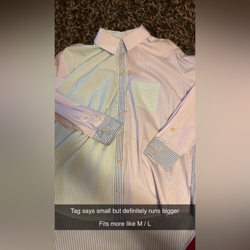 Time and Tru Button Down Shirts (3)